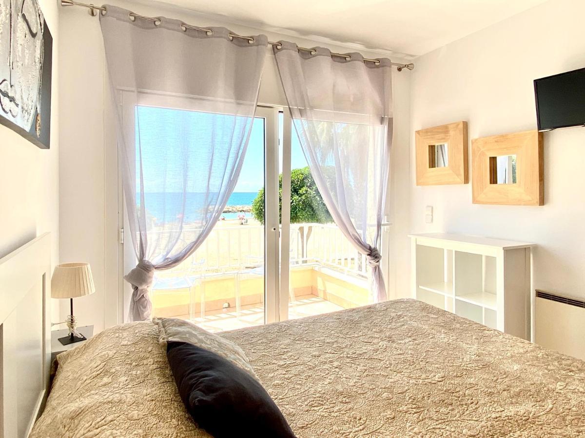 Casa Comoda Delante De La Playa Con Vista Al Mar Кембрилс Екстериор снимка